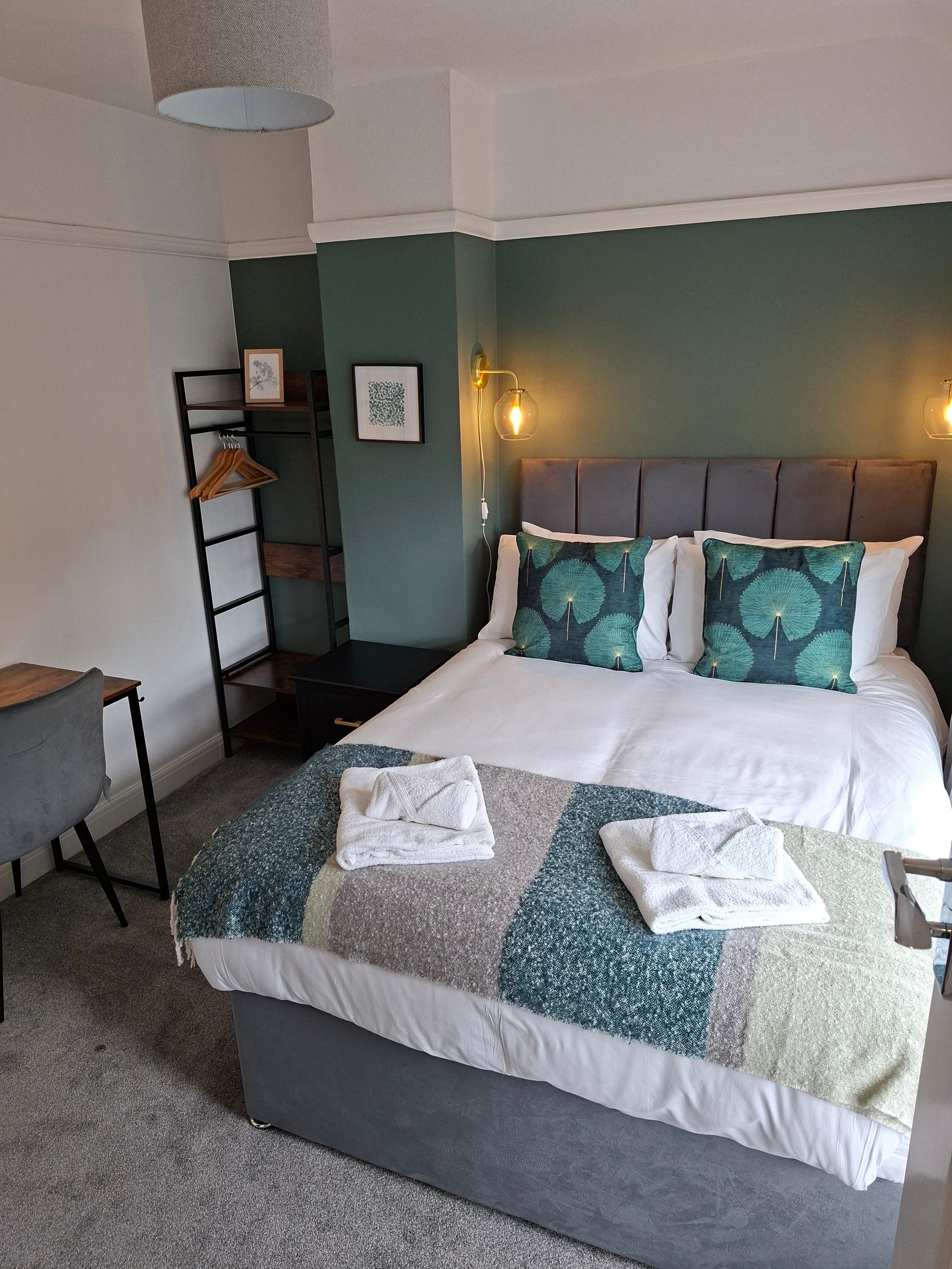 Headley House2